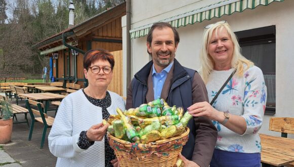 Ortsgruppe St. Georgen traf sich zum Ostertisch! Ortsgruppe St. Georgen traf sich zum Ostertisch!